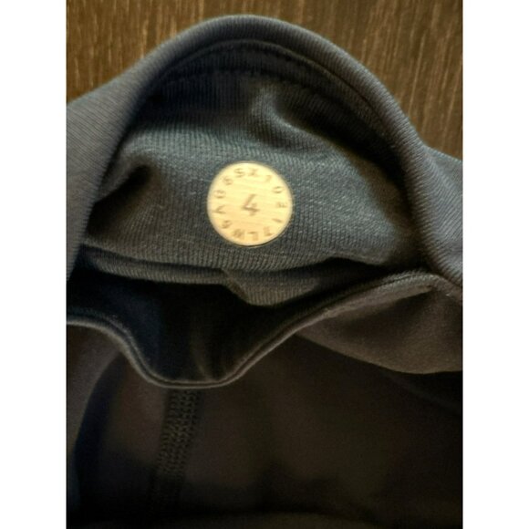 Lululemon Twist & Train Blue Cropped Leggings With Mesh Panels - Size 4 - Picture 3 of 9